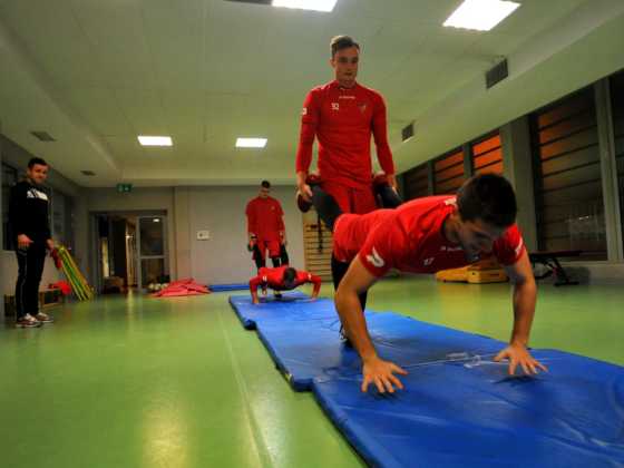 Piłkarze Zagłębia Sosnowiec wr&oacute;cili do trening&oacute;w &ndash; fot. Maciej Wasik/zaglebie.eu