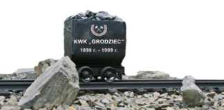 Upamiętnią kopalnię - fot. UM Będzin