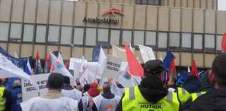 Protest związkowców ArcelorMittal - fot. AR