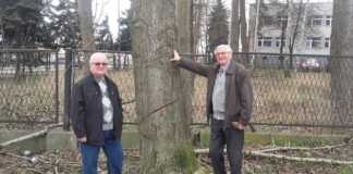 Mieszkańcy u. Dmowskiego - fot. AR