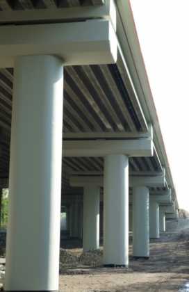 Zamontowano ostatnią belkę na S1 - fot. GDDKiA