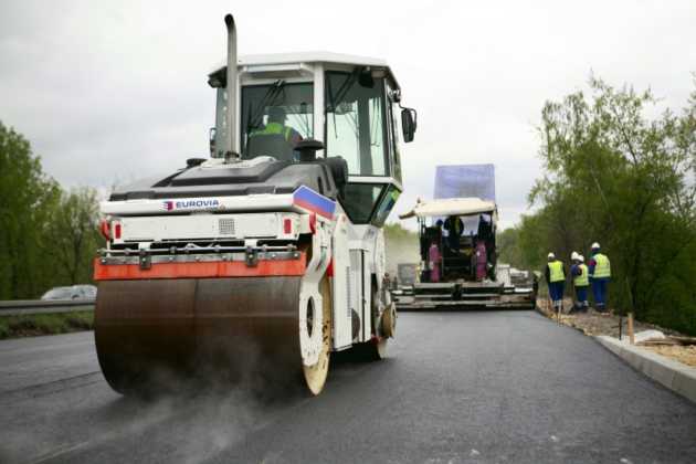 Zamontowano ostatnią belkę na S1 - fot. GDDKiA