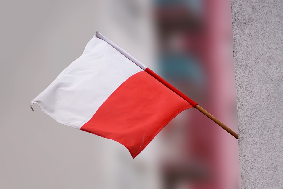 Polska flaga - Pixabay