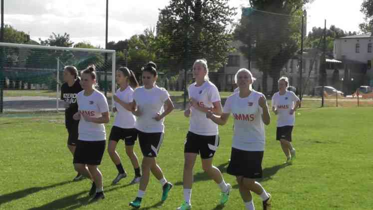 Pierwszy trening piłkarek Czarnych Sosnowiec - fot. Janusz Dyszkowski/Czarni Sosnowiec