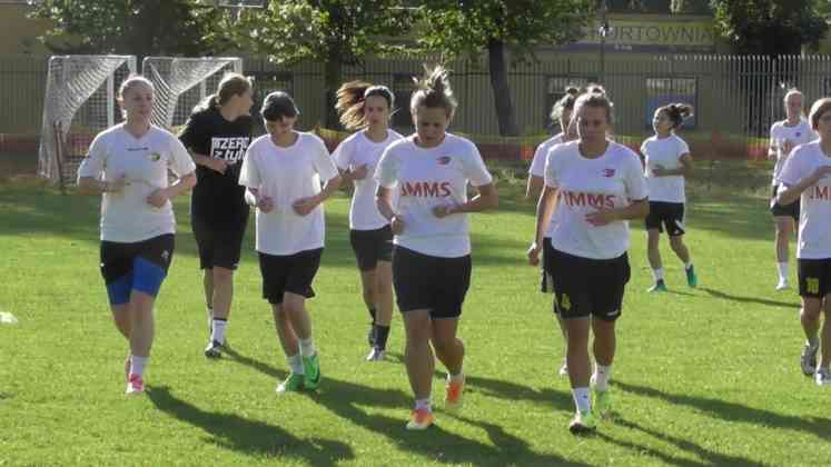 Pierwszy trening piłkarek Czarnych Sosnowiec - fot. Janusz Dyszkowski/Czarni Sosnowiec