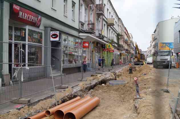 Trwa przebudowa ul. Modrzejowskiej w centrum Sosnowca - fot. MC