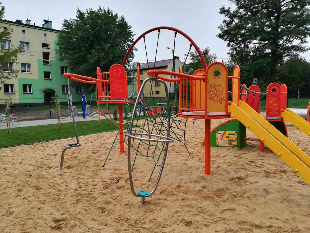 Plac przy ul. Spółdzielczej w Czeladzi - fot. Zbigniew Szaleniec/Facebook