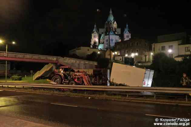 Kolizja na DK94 w Czeladzi - fot. Krzysztof Paliga/ www.czeladz.org.pl