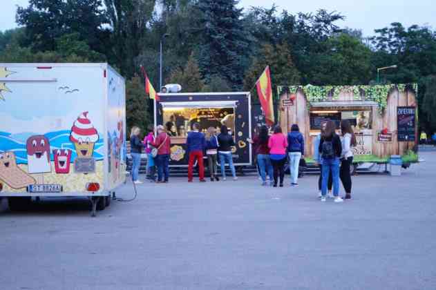 Inwazja food truck&oacute;w - fot. MC