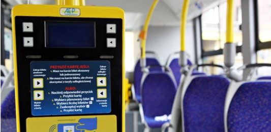 Kasownik, Autobus, Siedzenia