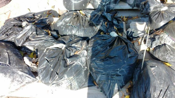 Nielegalne składowisko odpadów w Strzemieszycach - fot. Stowarzyszenie Samorządne Strzemieszyce