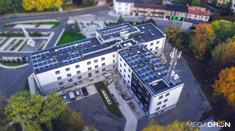 Urząd Miasta w Czeladzi &ndash; fot. Maciej Łukasik/MEGADRON