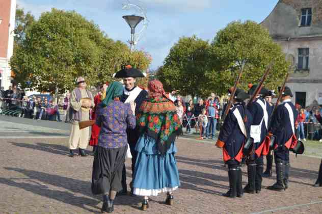 Wielka bitwa na rynku i odsłonięcie pomnika Tadeusza Kościuszki w Czeladzi - fot. MZ