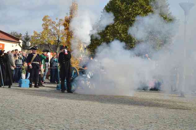 Wielka bitwa na rynku i odsłonięcie pomnika Tadeusza Kościuszki w Czeladzi - fot. MZ