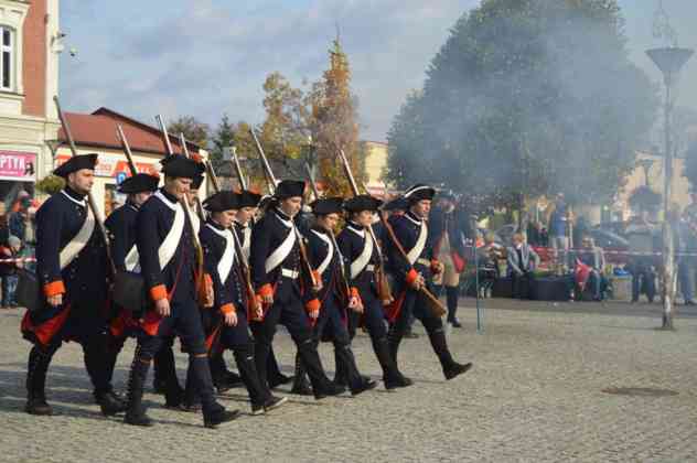 Wielka bitwa na rynku i odsłonięcie pomnika Tadeusza Kościuszki w Czeladzi - fot. MZ