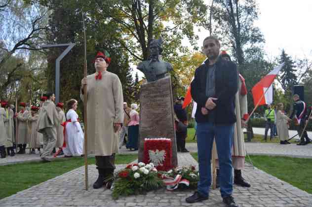 Wielka bitwa na rynku i odsłonięcie pomnika Tadeusza Kościuszki w Czeladzi - fot. MZ
