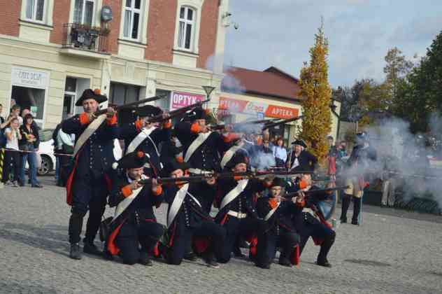 Wielka bitwa na rynku i odsłonięcie pomnika Tadeusza Kościuszki w Czeladzi - fot. MZ
