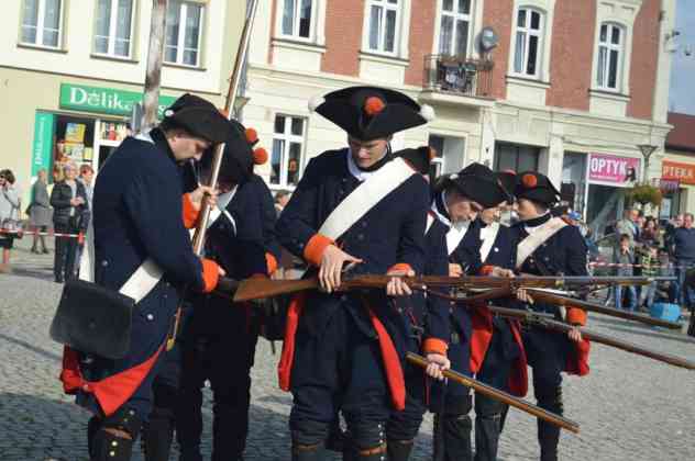 Wielka bitwa na rynku i odsłonięcie pomnika Tadeusza Kościuszki w Czeladzi - fot. MZ