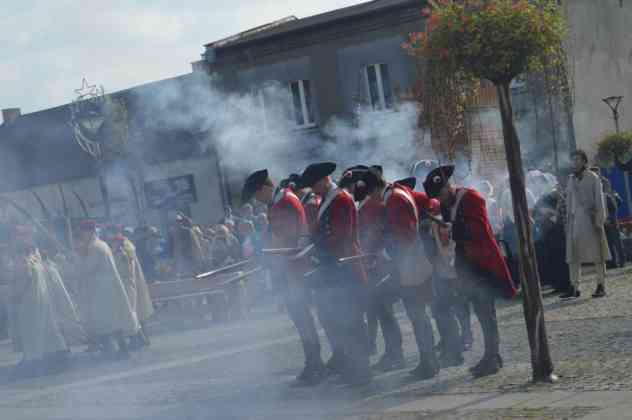 Wielka bitwa na rynku i odsłonięcie pomnika Tadeusza Kościuszki w Czeladzi - fot. MZ