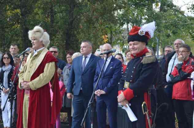 Wielka bitwa na rynku i odsłonięcie pomnika Tadeusza Kościuszki w Czeladzi - fot. MZ