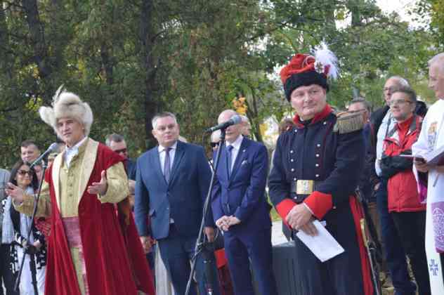 Wielka bitwa na rynku i odsłonięcie pomnika Tadeusza Kościuszki w Czeladzi - fot. MZ