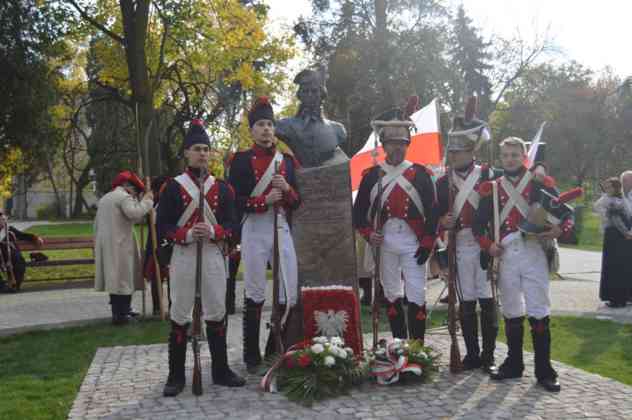 Wielka bitwa na rynku i odsłonięcie pomnika Tadeusza Kościuszki w Czeladzi - fot. MZ