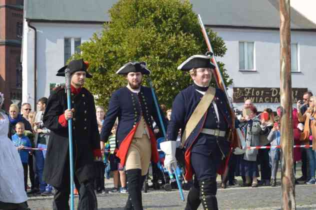 Wielka bitwa na rynku i odsłonięcie pomnika Tadeusza Kościuszki w Czeladzi - fot. MZ