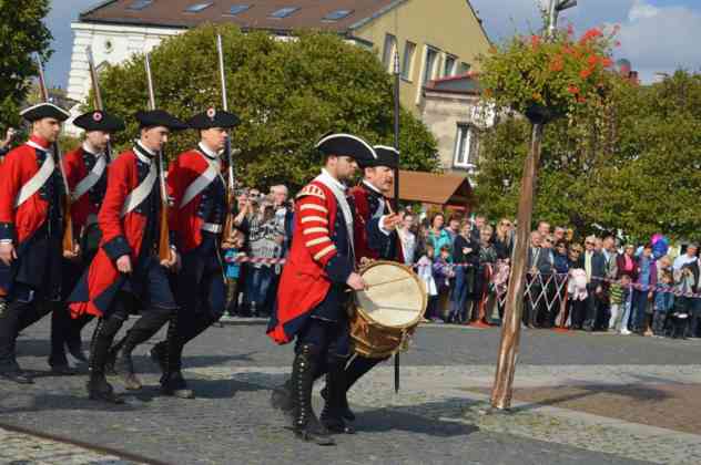 Wielka bitwa na rynku i odsłonięcie pomnika Tadeusza Kościuszki w Czeladzi - fot. MZ