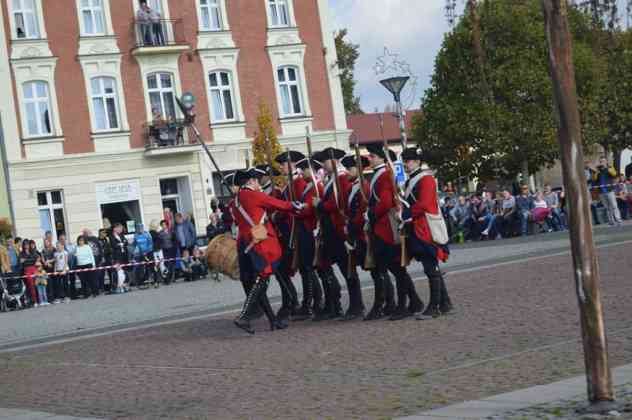 Wielka bitwa na rynku i odsłonięcie pomnika Tadeusza Kościuszki w Czeladzi - fot. MZ