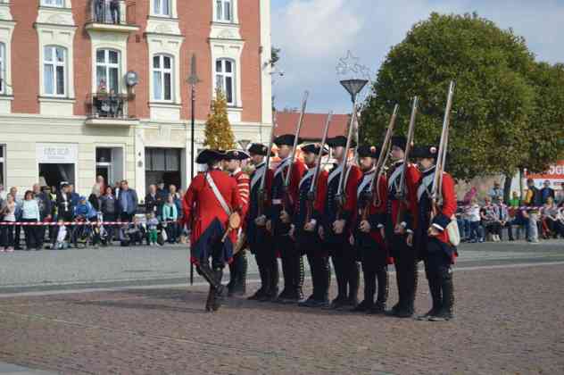 Wielka bitwa na rynku i odsłonięcie pomnika Tadeusza Kościuszki w Czeladzi - fot. MZ