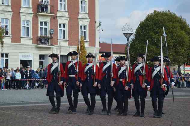 Wielka bitwa na rynku i odsłonięcie pomnika Tadeusza Kościuszki w Czeladzi - fot. MZ