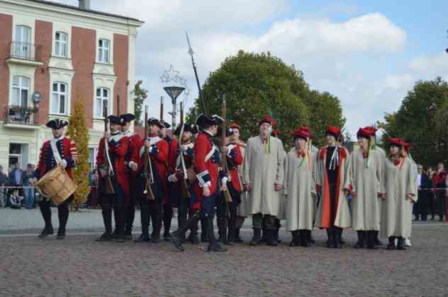Wielka bitwa na rynku i odsłonięcie pomnika Tadeusza Kościuszki w Czeladzi - fot. MZ