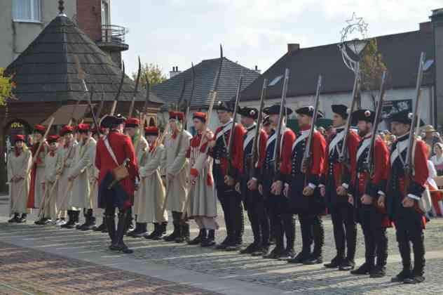 Wielka bitwa na rynku i odsłonięcie pomnika Tadeusza Kościuszki w Czeladzi - fot. MZ