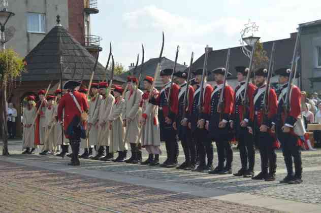 Wielka bitwa na rynku i odsłonięcie pomnika Tadeusza Kościuszki w Czeladzi - fot. MZ
