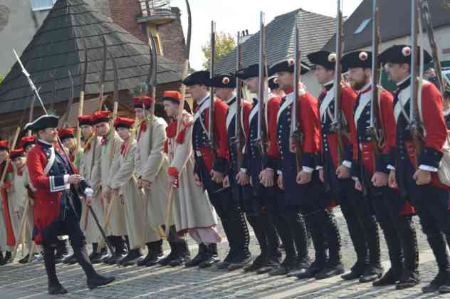 Wielka bitwa na rynku i odsłonięcie pomnika Tadeusza Kościuszki w Czeladzi - fot. MZ