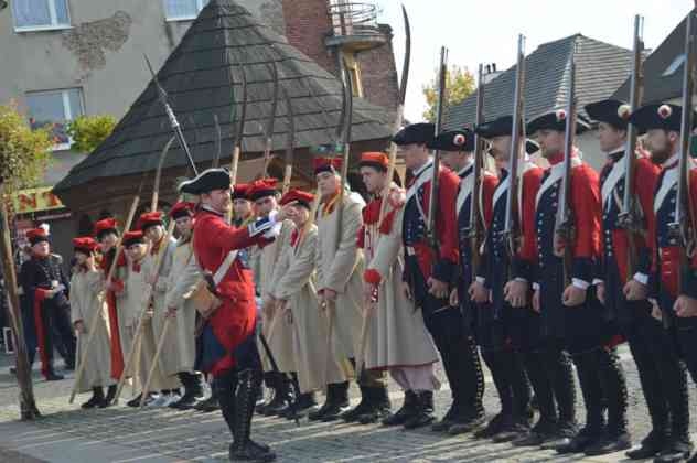 Wielka bitwa na rynku i odsłonięcie pomnika Tadeusza Kościuszki w Czeladzi - fot. MZ