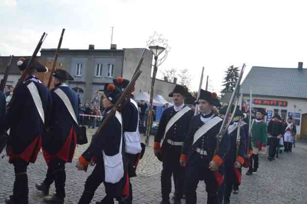 Wielka bitwa na rynku i odsłonięcie pomnika Tadeusza Kościuszki w Czeladzi - fot. MZ