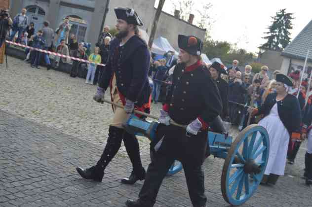 Wielka bitwa na rynku i odsłonięcie pomnika Tadeusza Kościuszki w Czeladzi - fot. MZ