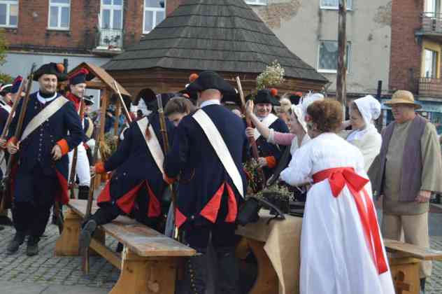Wielka bitwa na rynku i odsłonięcie pomnika Tadeusza Kościuszki w Czeladzi - fot. MZ