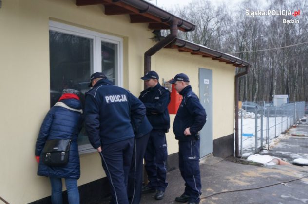 Policjanci wsparli sosnowieckie schronisko - fot. KPP Będzin
