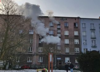 Pożar przy Alei Zwycięstwa 14 w Sosnowcu - fot. Facebook/Sosnowiec998
