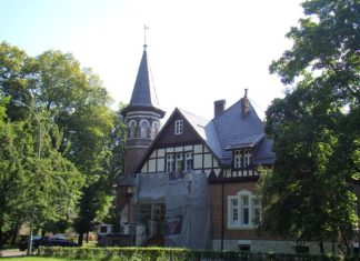 Pałac Szymańskiego - fot. Wikipedia