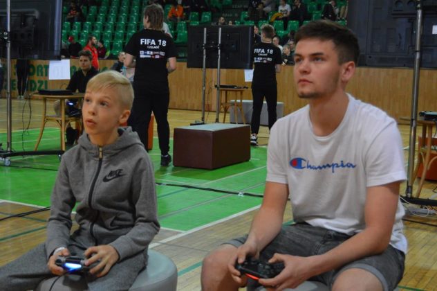 Mistrzostwa Czeladzi FIFA 18 &ndash; fot. MZ