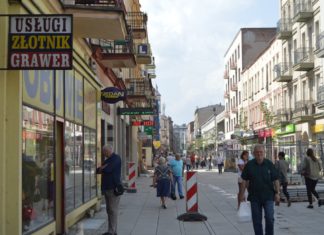 Reklamy w centrum Sosnowca – fot. MZ