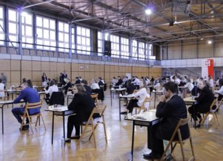Matura 2018 w IV LO im. St. Staszica w Sosnowcu – fot. MC