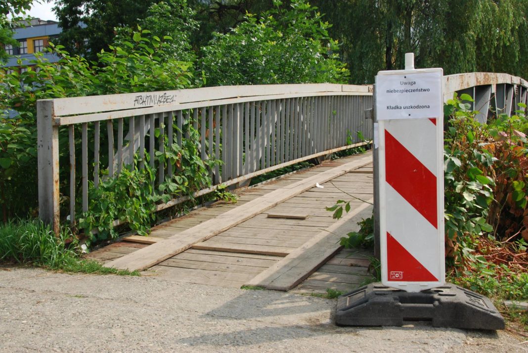 Pomost przy ulicy Franciszkańskiej - fot. Bulwar Czarnej Przemszy