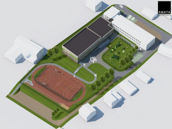 Plansza z nową salą gimnastyczną i boiskiem - fot. AMAYA Architekci Agnieszka i Bartosz Majewscy