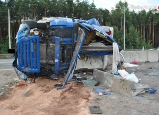 Śmiertelny wypadek na S1 - fot. Policja Będzin