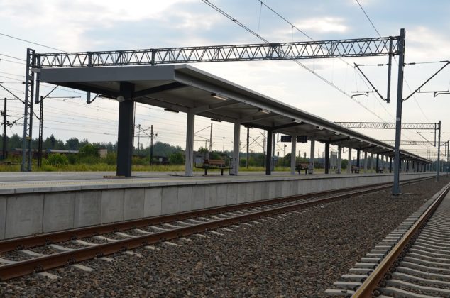 Modernizacja peronu Jaworzno-Szczakowa &ndash; fot. PKP PLK