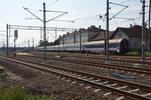 Modernizacja peronu Jaworzno-Szczakowa &ndash; fot. PKP PLK